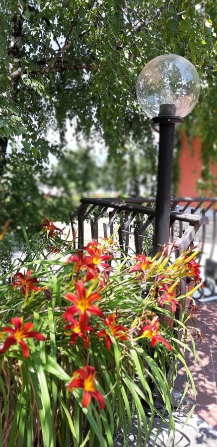 Villa Leilani B&B Sale Marasino Luaran gambar